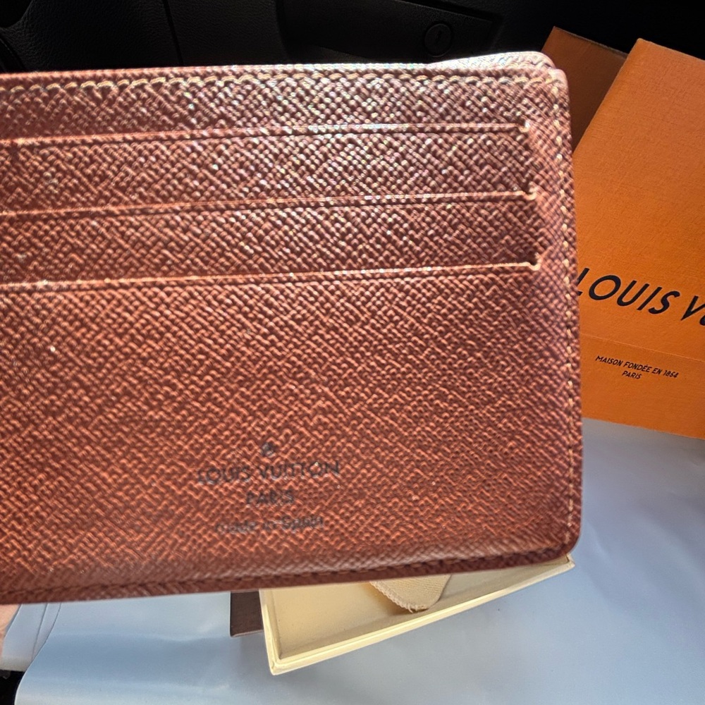Authentic Louis Vuitton Brown Monogram Card Holder For men’s - Picture 3 of 7